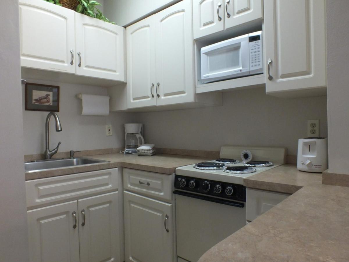 Holiday Isle Yacht Club Fort Lauderdale Room photo